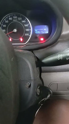 Hyundai i10 alternater failure & battery light flashing #automobile #mechanic