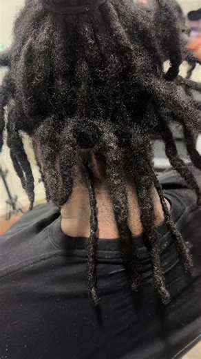 Effective Techniques to Untangle and Retwist Locs