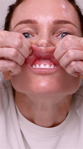 The frenulum injection is the center point of a full lip ring block 💉 Before I even think about Russian lip filler, I want my lips comfortably numb. In this clip I’m showing how the frenulum injection fits into the overall lip ring block mapping so the pink of the lip is desensitized before filler is placed. This is for educational and informational purposes only and is not medical advice. Injections and anesthetic use require professional training and supervision. Always consult a licensed med