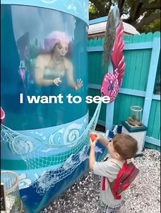 751K views · 2.7K reactions | Mermaid performer uses sign language to communicate with a deaf boy! #ASL #AmericanSignLanguage #SignLanguage #MermaidShow #MermaidPerformer #RenFaire #RenFaireMermaid | Jon Urquhart | Facebook