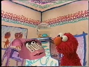 Elmo's World - Ringing a Telephone Song