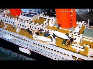 Titanic Model (Sinking)
