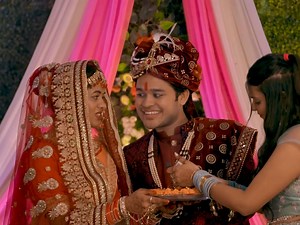 3.6M views · 34K reactions | आज मेरे यार की शादी है || Amit parimal || Bye Creation || Viral Video | Amit Creation | Facebook