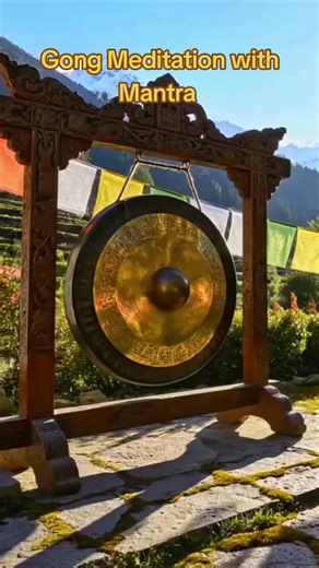 Gong Meditation with Mantra | Slow the mind, settle the Body #gongmeditation #mantrameditation #gongsound #soundbath #meditationaudio