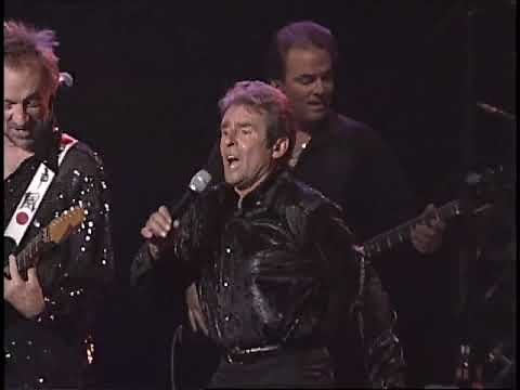 The Monkees - Pleasant Valley Sunday - 8/31/2001 - Sun Theater