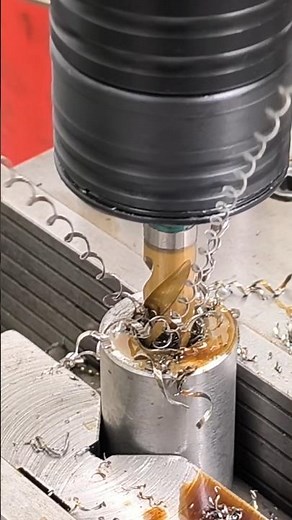 M16 power tapping with electric tapping machine using spiral flute tap #asmr #manualmachinist