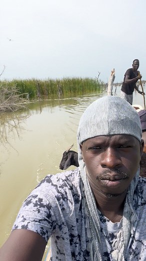 The Movement of People in Unity state Bentiu, Let’s pray for change in South Sudan 🙏🙏 | Yien Puok Deng