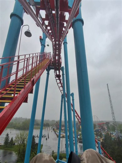 Experience the Mind Eraser at Six Flags Darien Lake