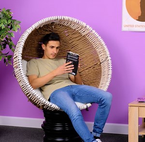 12K views · 42 reactions | DIY furniture projects: repair, create, and transform for your space | 5-Minute Recycle | Facebook