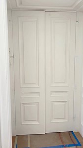 The BFS Design Ultra Team brings visionary design to life through custom millwork, bespoke details, and architectural features that balance artistry with precision. From classic elegance to modern minimalism, every detail is intentional - crafted to elevate the everyday and deliver the unexpected. Working with renowned builders, architects, and designers, we create spaces that speak a distinct design language. This is the art of building at its highest level. 🎥 Take a closer look at how we deli