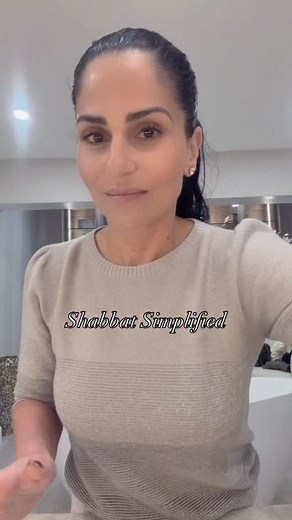 This week, I’m testing out something new: an entire Shabbat dinner meal plan made simple. No stress, no rush — just delicious food that stays fresh all week so you can head into Shabbat calm and ready. Each day, I’ll show you what to cook (and when!) — based on what holds up best in the fridge — so by Friday, only a few easy items are left to prep. 🪬Follow along as I break it all down: today I’m sharing the full menu, a peek at each dish, and the complete grocery list so you can cook along with