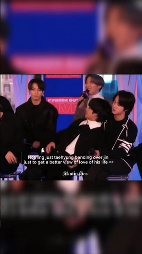 oh Tae your not obvious at all #bts #taekook #taekooklover #vkook #kpop #shorts