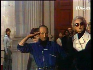 🫡🇪🇸 He aquí un sencillo trabajador despidiéndose del hombre que más había hecho por los de su clase: don Francisco Franco Bahamonde. 🙌🏼 Hagamos que este vídeo llegue a todos. | Fundación Nacional Francisco Franco