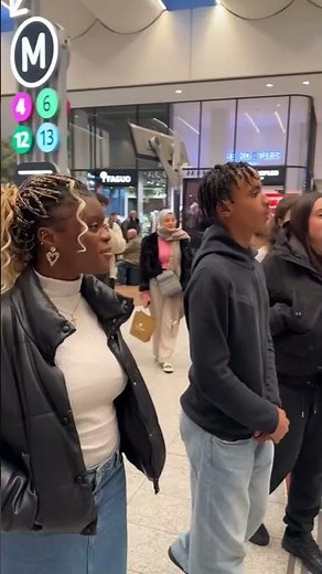 The most Epic Circle of life from Lion King Flash MOB performance