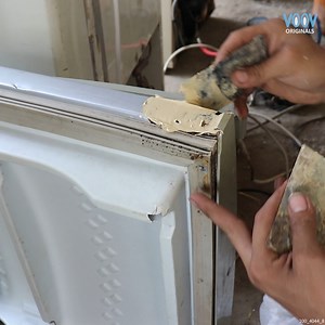 489K views · 3.5K reactions | How To FIX A Freezer Door | Voov Repairs | Facebook