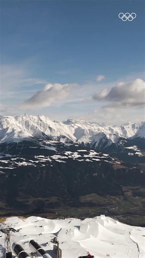 The Olympic Games on Instagram: "An Afro-Caribbean festival bringing diversity to snow sports ❄️🎿 Here's how Soft Life Ski took over a London indoor slope. Read the full story at the link in bio!"