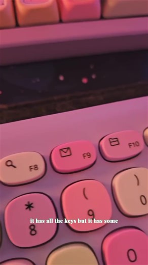 Dani | The Keyboard Millennial on TikTok