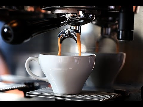 How to make an espresso in a Delonghi Dedica EC685 pump machine