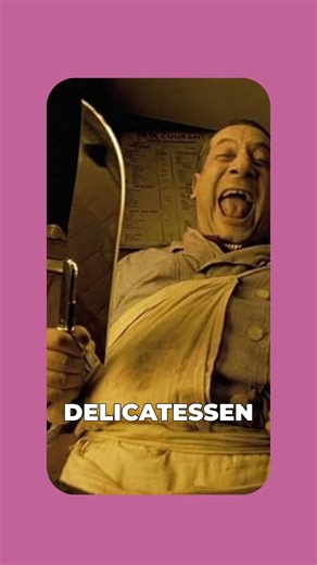 Fil'm Hafızası on Instagram: "🎬 Delicatessen - Şarküteri (1991, Jean-Pierre Jeunet ve Marc Caro) Post-apokaliptik bir apartman düşünün: Etin kıymete bindiği, merdiven boşluğunun bile gerilim ürettiği, absürt ile karanlığın birbirine karıştığı bir evren. Jeunet ve Caro ikilisinin kült klasiği Delicatessen, tam da bu dünyanın içinde hem bir kara mizah ziyafeti hem de sinemanın en yaratıcı görsel evrenlerinden birini sunuyor. Hikâye, eski bir palyaçonun apartmana taşınmasıyla başlıyor. Ama 
