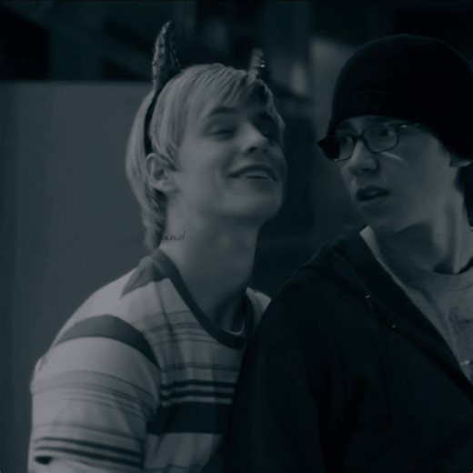 Editing Maxxie from every episode || S1 EP5 #skins #viral #fyp #millionlikes #maxxieoliver