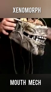 SFX ATLAS on Instagram: "I can hear it hissing! Xenomorph mouth mech complete... With dribble 🤯 Created by artist @asy0uw1sh -- #Xenomorph #mechanism #strangeart #scifi #moviemagic #practicaleffects #animatronics #puppet #handmade #spaceopera"