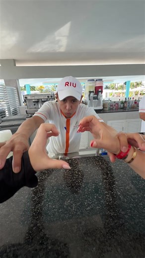 Exploring Cancun's Vibrant Beaches and Culture