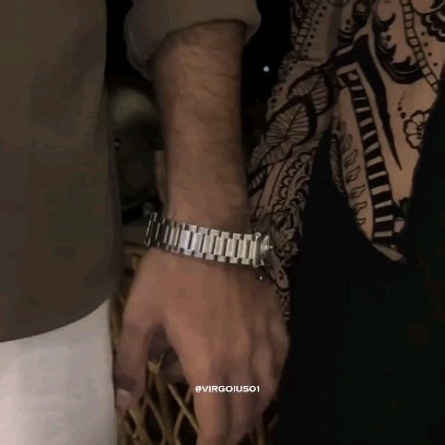 _Bibliophile_ 🫧🕊️📚🤍 on Instagram: "Waqai aurat sy muhabbat krna mushkil hai? Jihan sikander: woh black dress wali meri biwi hai Salar Sikander: Sweet heart, darling Faris Wajdaan: myn ny apni biwi ka nam bhi khud rkha tha Umar Hayat: Halay sultan ko umar hayat ka qatal bhi maaf hai Mehdi Kambeer: apka hukam sar aankhon py sarkar Qais Kambeer: Zeenia hakim meri aadhi duniya hai 😭 Hassaam Wajdaan: woh koi aam larki nahi hai biwi hai meri Faris Ghazi: suniye muhtarma Wajdan Mustafa: Jab sy apk