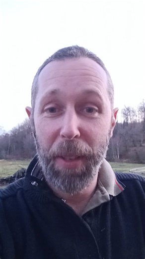 Une bouteille à la mer 🙏 Ça aussi, ça devrait faire le buzz : Comment sortir de notre prison ? Comment changer ce système ? Qu'est ce qu'il faut faire ? Allez, les médias qui se disent "citoyen", Nous demandons de parler des solutions, des alternatives ! C'est notre argent 😋 | Paul Version-Originale