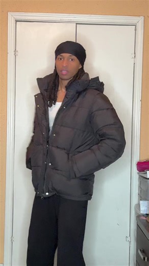 Stylish Puffer Jackets for Fashion Forward Looks