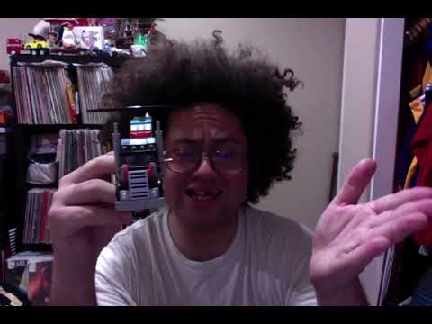 Showing a Lego Semi Truck #legosemitruck #creator #irvineca