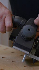 Versatility meets ergonomics. 🙌 The one handed planer EHL 65 adapts to you with left and right dust extraction ports – for flexible operation in any scenario. More details: https://www.festool.com/products/planing/planer/576247---ehl-65-eq-plus Do you think this feature is useful for your work? 🤔 | Festool