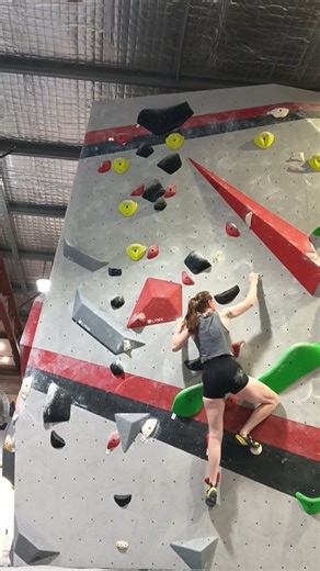 Lise on Instagram: "Really nice crimpy climb on the new island set @pulseclimbing.adamstown 🙌🏻🙌🏻 Couple of the moves were a bit ouchy on the hands but managed the send 🤌🏻 Save and support me 👇🏻🫶🏻 @rungne_official LISECLIMBS @gravity_goats LISE @juststrong LISE110 #bouldering #crimps #womenwhoclimb #rockclimbing #climbinggirls"