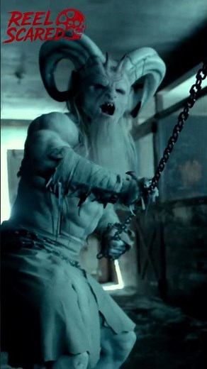 Santa Fights A Ripped Krampus | Merry Christmas! | A Christmas Horror Story #horror #krampus