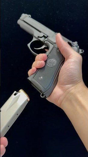 Thousand ways to load Beretta m9 #airsoft #reload