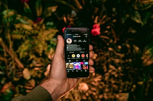 IELTS Speaking Lesson: Mobile Phones - Keith Speaking Academy