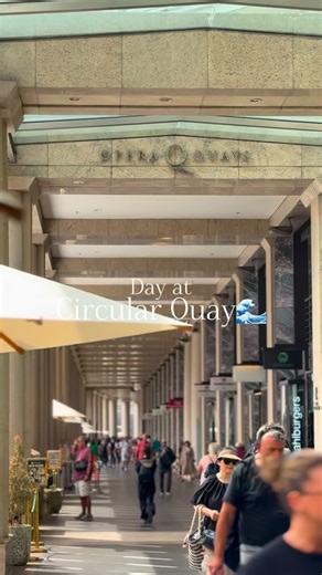 Enjoy your day at Circular Quay 👐🏼🇮🇹 #CircularQuay #CircularQuayRestaurant #CircularQuayDining #SydneyOperaHouse #EastbankCafe #SydneyCoffee #HarbourViews | Eastbank Cafe.Bar.Pizzeria