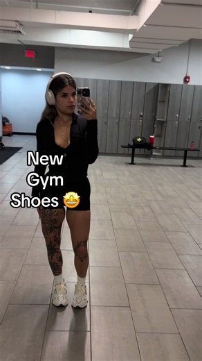 New Balance 9060 Gym Shoes for Women