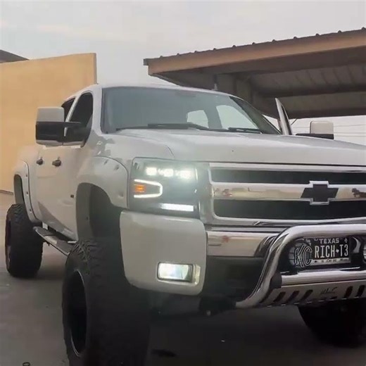 Stylin' your Silverado has never been easier 😉 | FORM Lighting