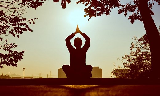 13 différents types de Yoga que vous devez connaître ! 🧘- Ataraksy