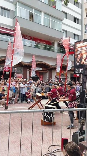 Festividade no Bairro Oriental. São Paulo. #saopaulo #turistandoemsp #travel #metro