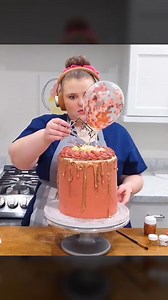 Funny baker! See more: https://www.youtube.com/c/CakePie | Cake Art Ideas