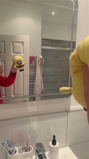 SpongeBob and Gary are very smart