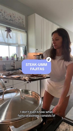 Delicious Steak-Umm Fajitas Recipe for a Flavorful Weeknight Dinner