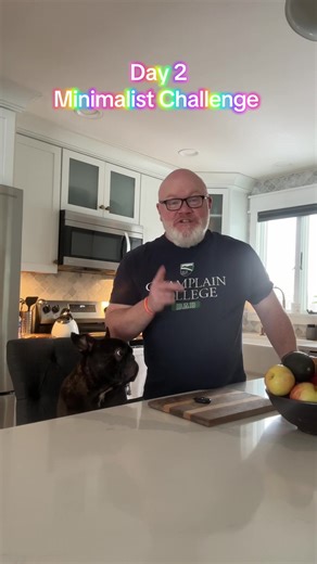 Minimalist Challenge Day 2: Declutter Kitchen Drawers