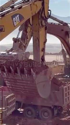 CAT 365C Loading Overburden with FULL POWER!💥Massive Excavator in Action #heavyequipment