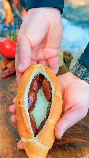 This Mozzarella Bread Bowl Melts Perfectly
