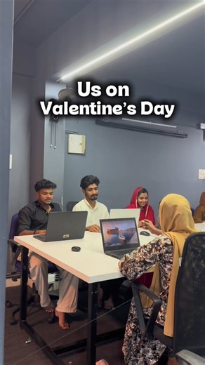 Softroniics Perinthalmanna on Instagram: "Couples celebrating Valentine’s Week ❤️ Meanwhile at Softroniics… Students debugging their future 😎💻 Because real love is loving your career growth 🚀 #Softroniics #SoftwareCourse #ProgrammingLife #FutureDevelopers #SkillUpgrade"
