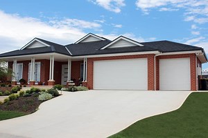 B&D Garage Door Statesman Profile - Dynasty Garage Doors