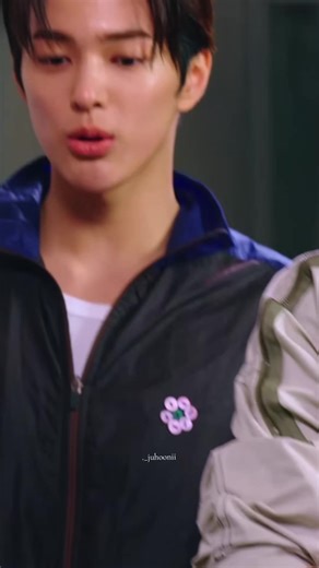 Keonho Speaking English is So Hot