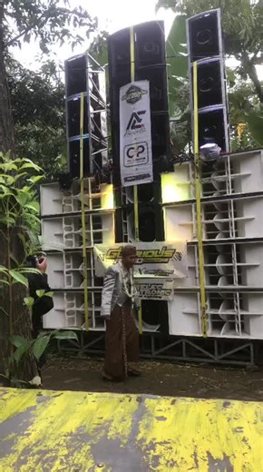 Glorious Sound of Hajatan: A Celebration of Life